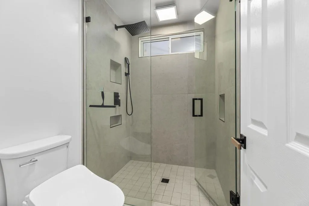 https://cdn.realtyfeed.com/cdn/127/307071555/8a696dc50024b7e915ce2736d605603d.webp