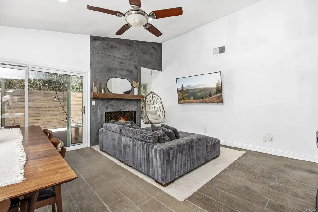 https://cdn.realtyfeed.com/cdn/127/307071555/bfb906fdb4b807ccd5052ace6b3034c1.webp