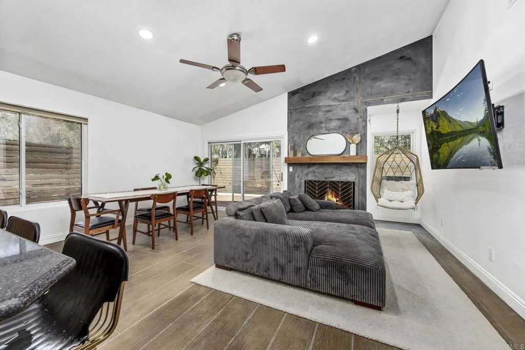 https://cdn.realtyfeed.com/cdn/127/307071555/c1d6ee87a9d4cd1c9684d2351e5e6ca7.webp