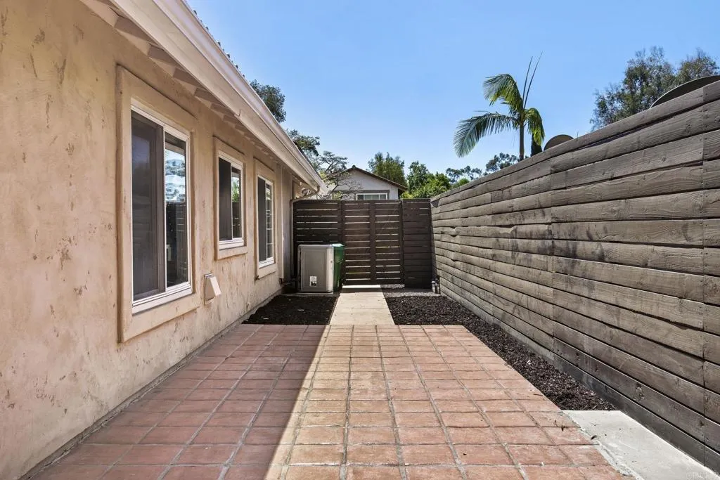 https://cdn.realtyfeed.com/cdn/127/307071555/cfef7e974ae403820b9ce2ab7ebdb04d.webp