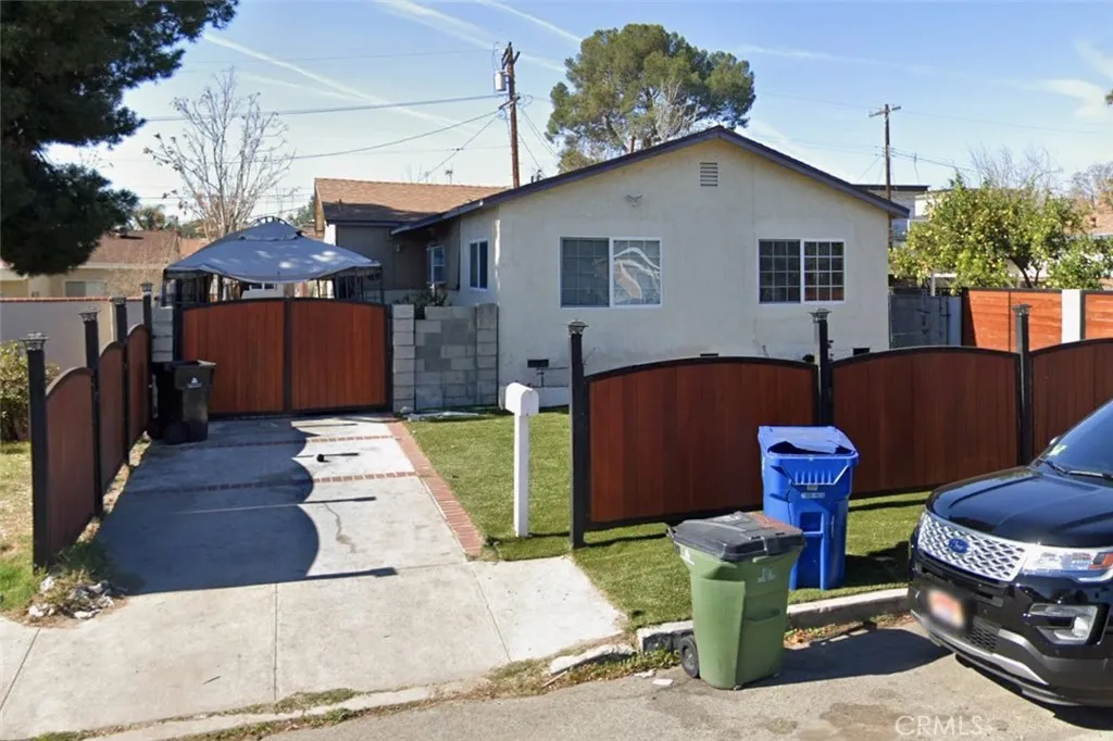 6123 Fulcher