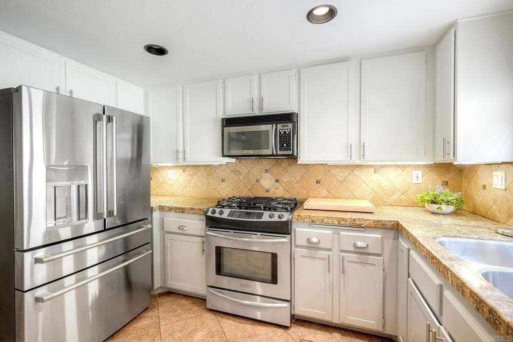 https://cdn.realtyfeed.com/cdn/127/307071610/47813b10d34df27c00e42fa8b6c50073.webp