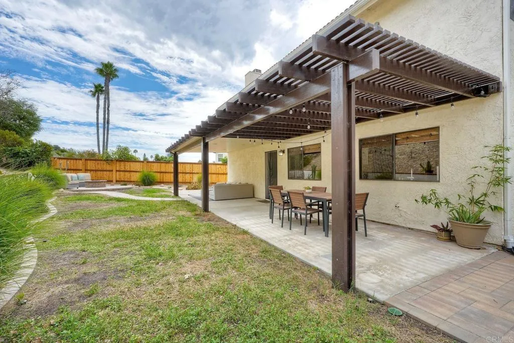 https://cdn.realtyfeed.com/cdn/127/307071610/6f3ff00694c830b0c17964663a0fb65c.webp