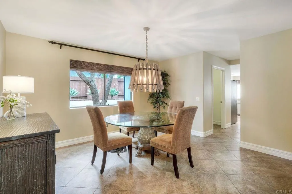https://cdn.realtyfeed.com/cdn/127/307071610/718fb10698aafd74cf45870d90d25882.webp