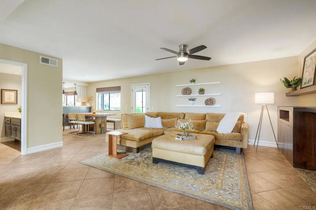 https://cdn.realtyfeed.com/cdn/127/307071610/7688269b78b857651f6062cb32abd013.webp