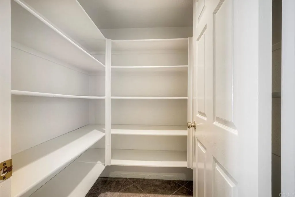 https://cdn.realtyfeed.com/cdn/127/307071610/ff190cc24ae89edace55639db1ca1c9c.webp