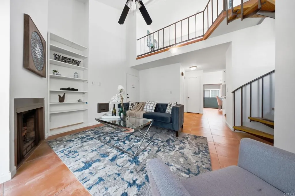 https://cdn.realtyfeed.com/cdn/127/307071803/200e6c80557aecd2c4f36ba068a7844d.webp