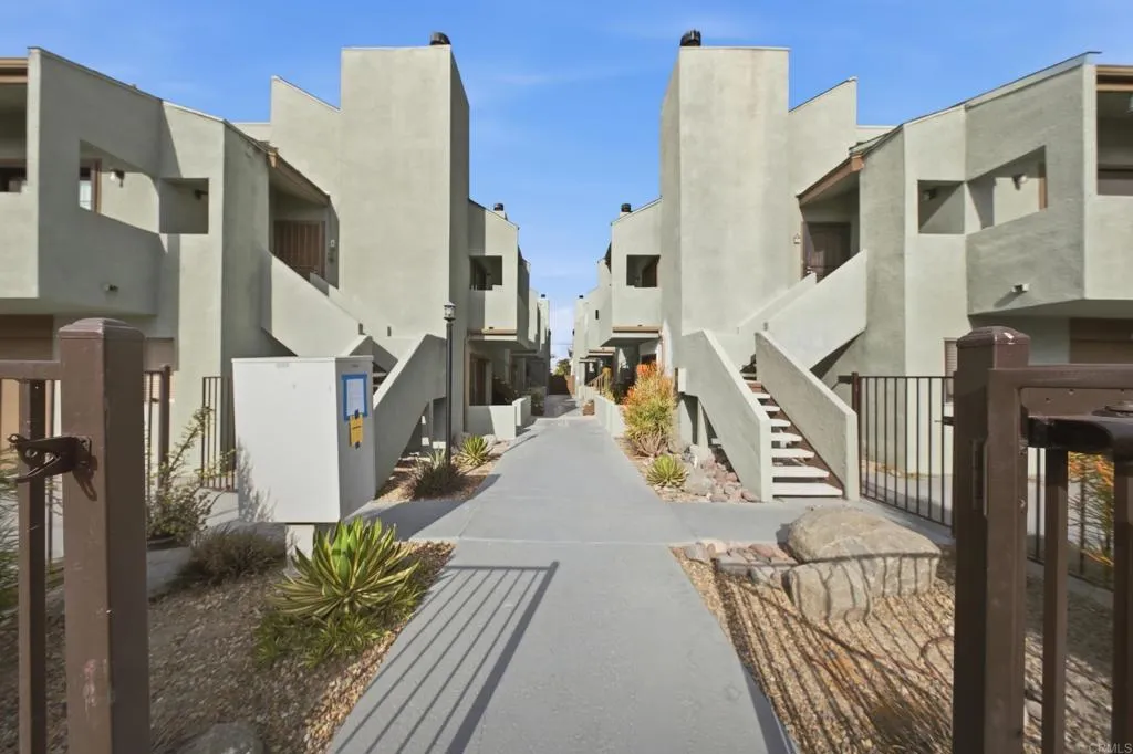 https://cdn.realtyfeed.com/cdn/127/307071803/70c54c9990fa33d9a970b436d3668c32.webp
