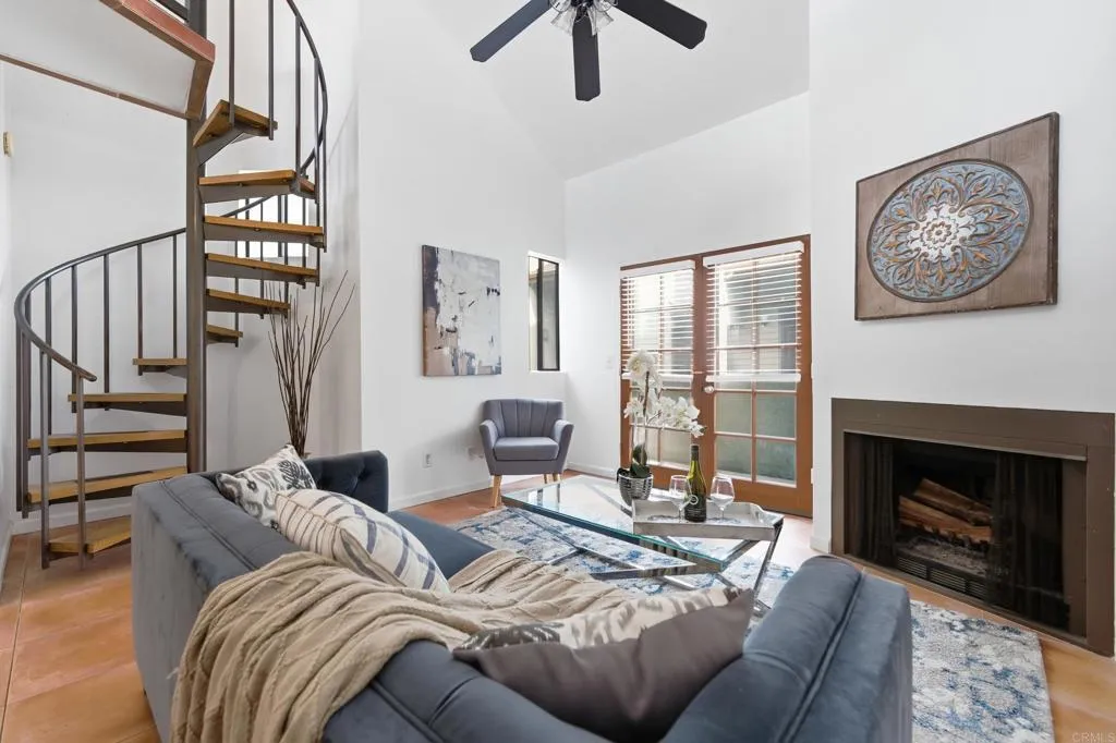https://cdn.realtyfeed.com/cdn/127/307071803/ebc84ac82789721278a6be069b3f13cf.webp
