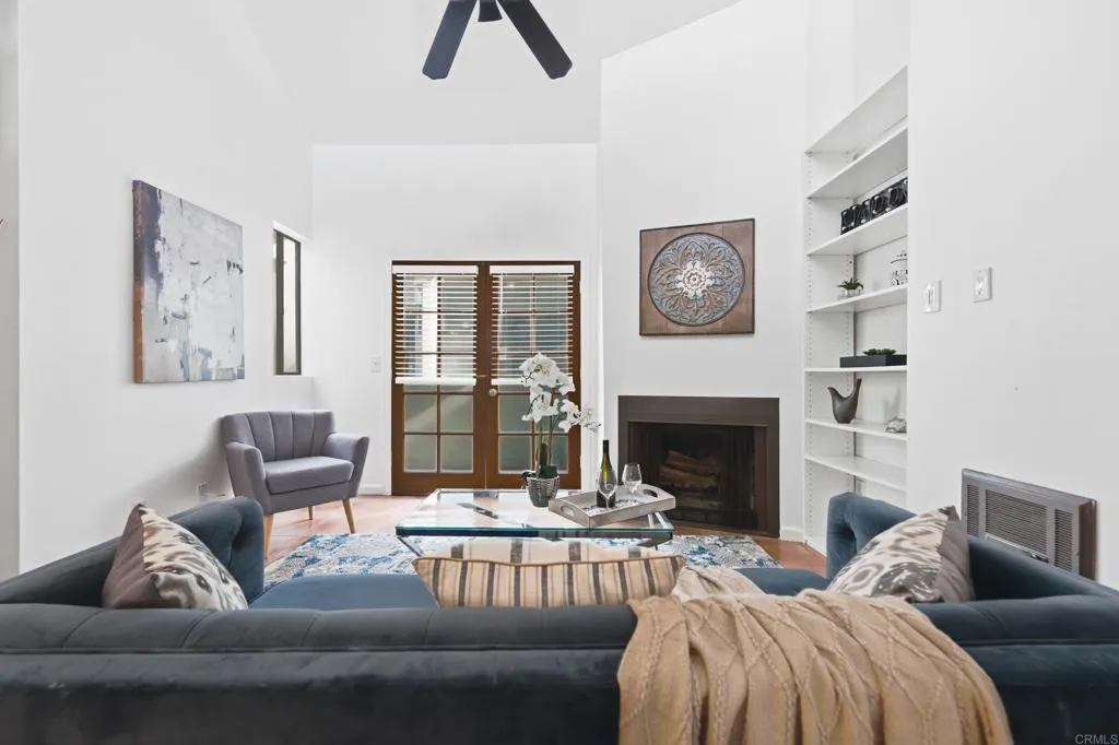 https://cdn.realtyfeed.com/cdn/127/307071803/fdd51028b6c62523c479fd1413cbc2fe.webp