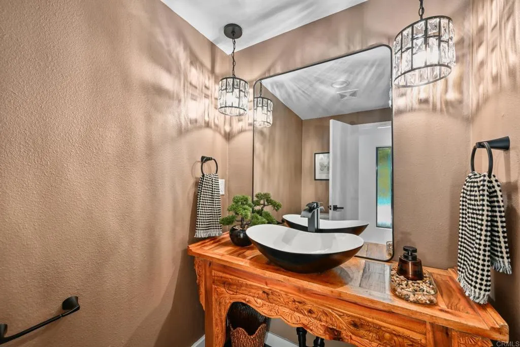 https://cdn.realtyfeed.com/cdn/127/307071823/2059814301359edf5a2278ec1585d4b7.webp