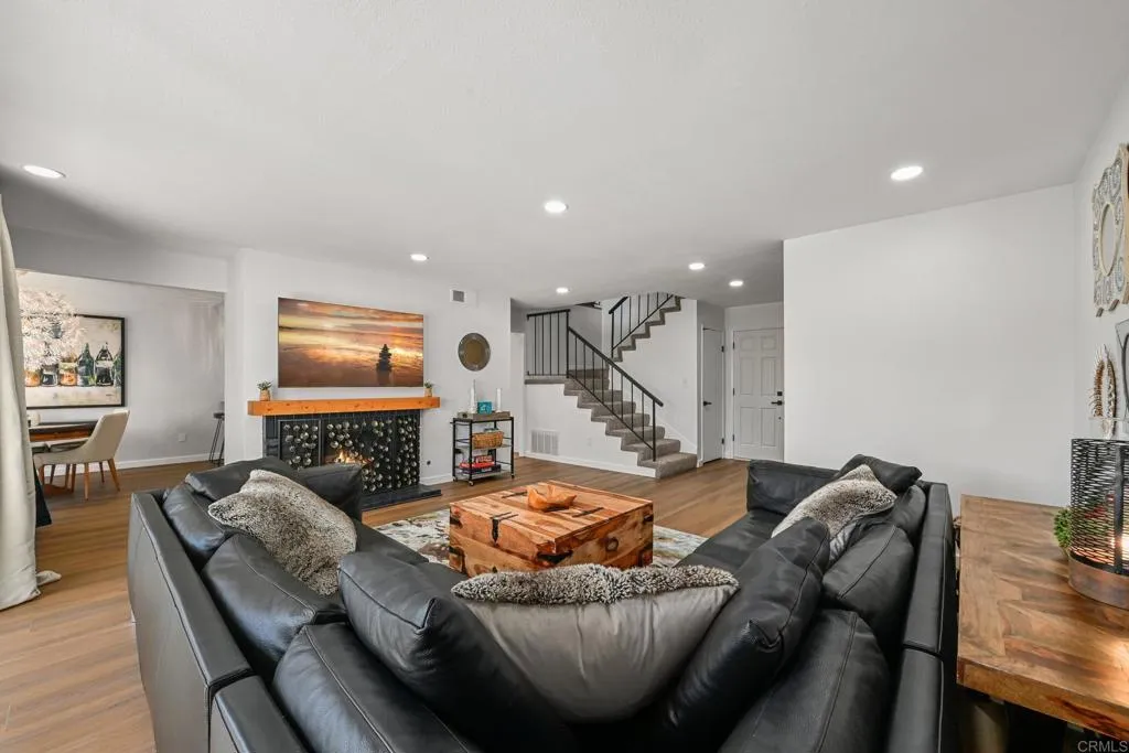 https://cdn.realtyfeed.com/cdn/127/307071823/81911a2166fb8c9c203a9779751f9bca.webp