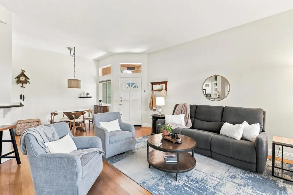 https://cdn.realtyfeed.com/cdn/127/307071826/c7682880ca937b83d8032cb154b50483.webp