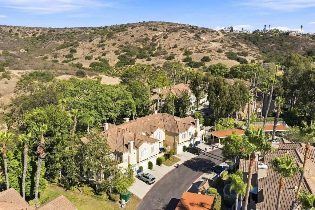 https://cdn.realtyfeed.com/cdn/127/307071826/e6c5349ba27086275ffe2dd76d986efa.webp
