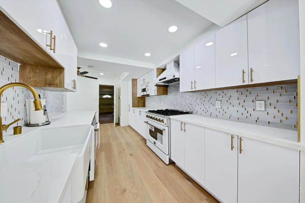 https://cdn.realtyfeed.com/cdn/127/307071864/1e15ab3c2057dbdb04c5a8131ae729fe.webp
