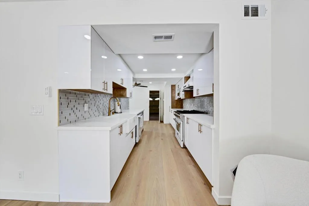 https://cdn.realtyfeed.com/cdn/127/307071864/599d4ccef668be5bb3fa542584244078.webp