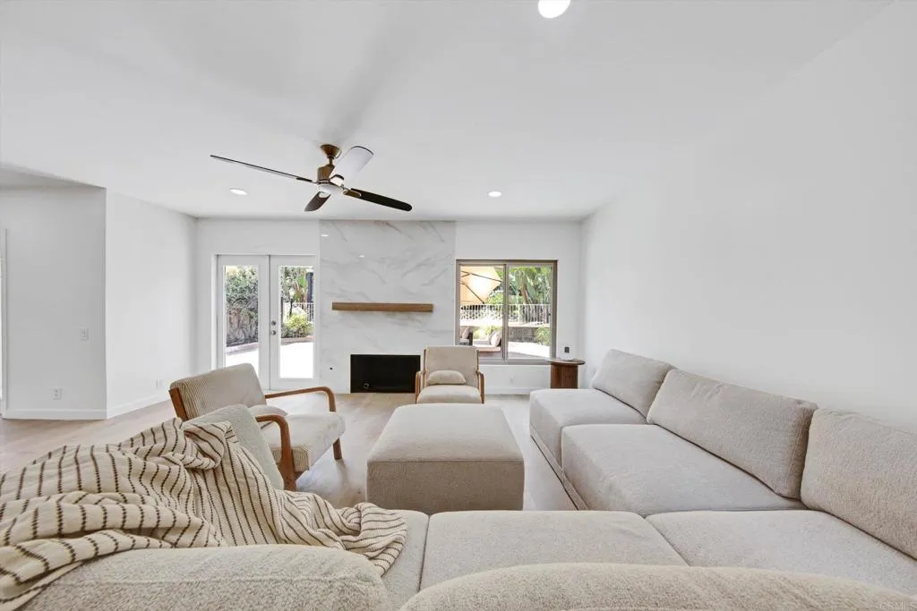 https://cdn.realtyfeed.com/cdn/127/307071864/81a708f7d3483886d60fdb0222f1695c.webp