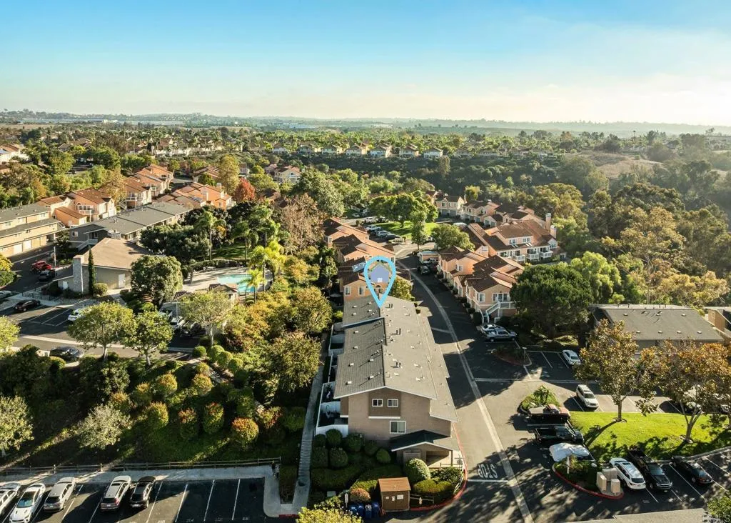 https://cdn.realtyfeed.com/cdn/127/307071866/311cc9ed94229ea85ac01e9af0a5c1d4.webp