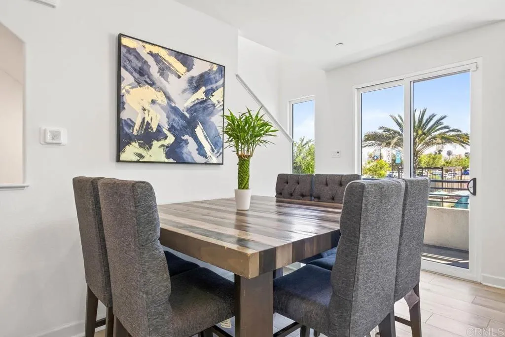 https://cdn.realtyfeed.com/cdn/127/307071885/04e47e45aceddf39d808175ca06708df.webp