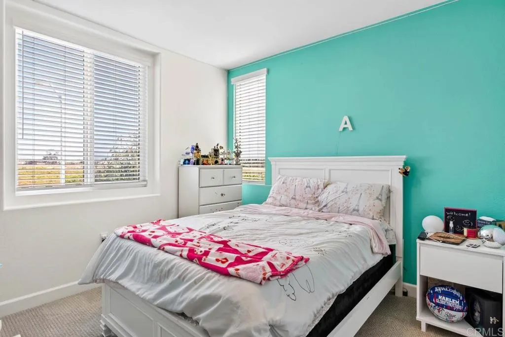 https://cdn.realtyfeed.com/cdn/127/307071885/452bf9ba4b945c826bb22da57794cbab.webp