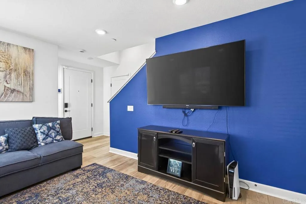 https://cdn.realtyfeed.com/cdn/127/307071885/f052aa8633a6a1a2ce9a41893bda8829.webp
