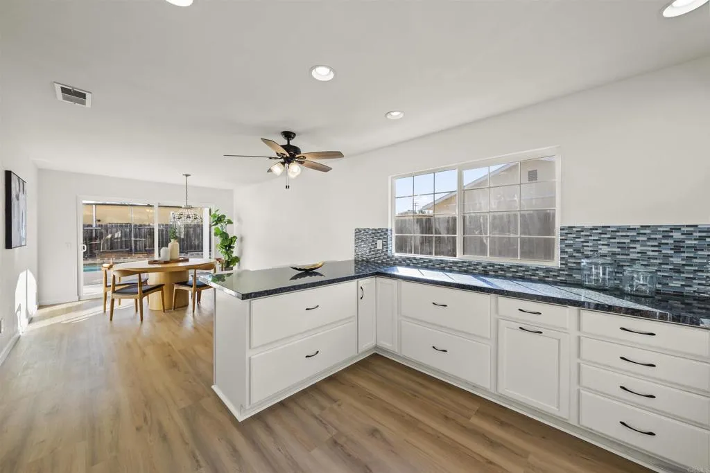https://cdn.realtyfeed.com/cdn/127/307071940/1e4db0e44249e86051620c8161b6c470.webp