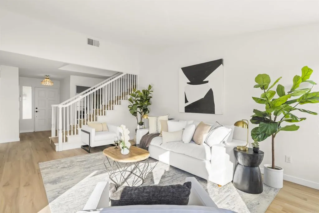 https://cdn.realtyfeed.com/cdn/127/307071940/566bee05f470374010e6771a5b7fe8b1.webp
