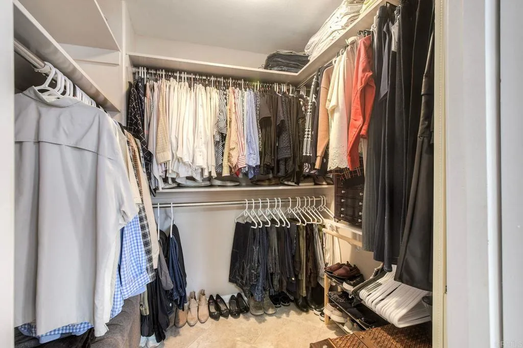 https://cdn.realtyfeed.com/cdn/127/307071947/fc3541403a9c9188edbfc0477920edf7.webp