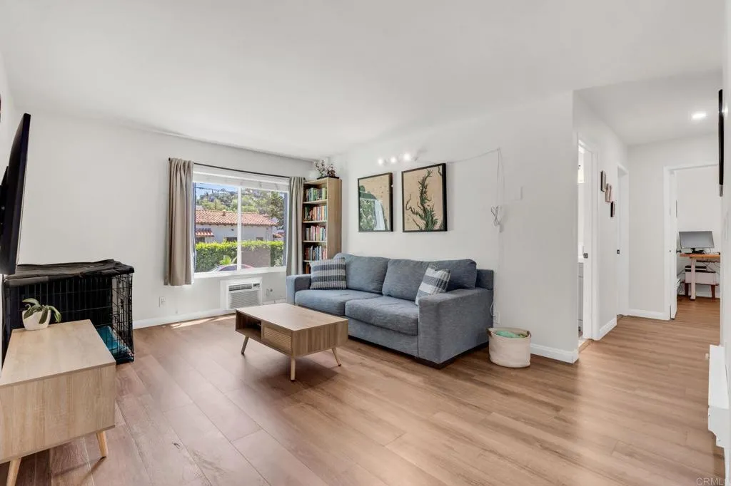 https://cdn.realtyfeed.com/cdn/127/307072027/15aedb45fef5c808ef40765e47dabe97.webp