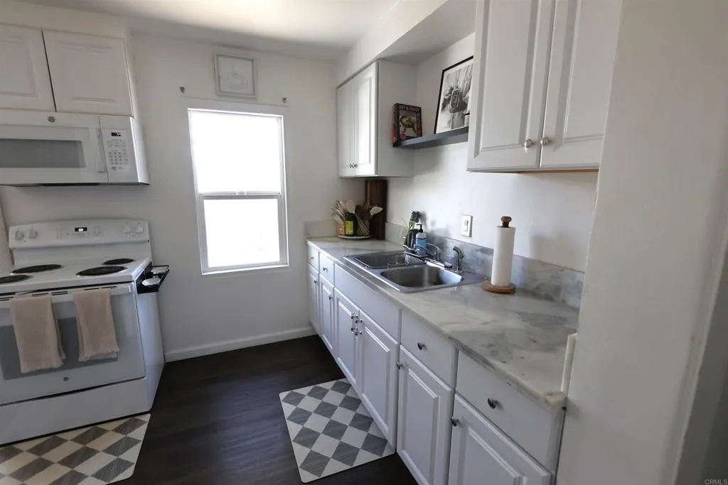 4641 Terry Lane, La Mesa, CA 91942 - Photo 3 of 13, La Mesa, CA