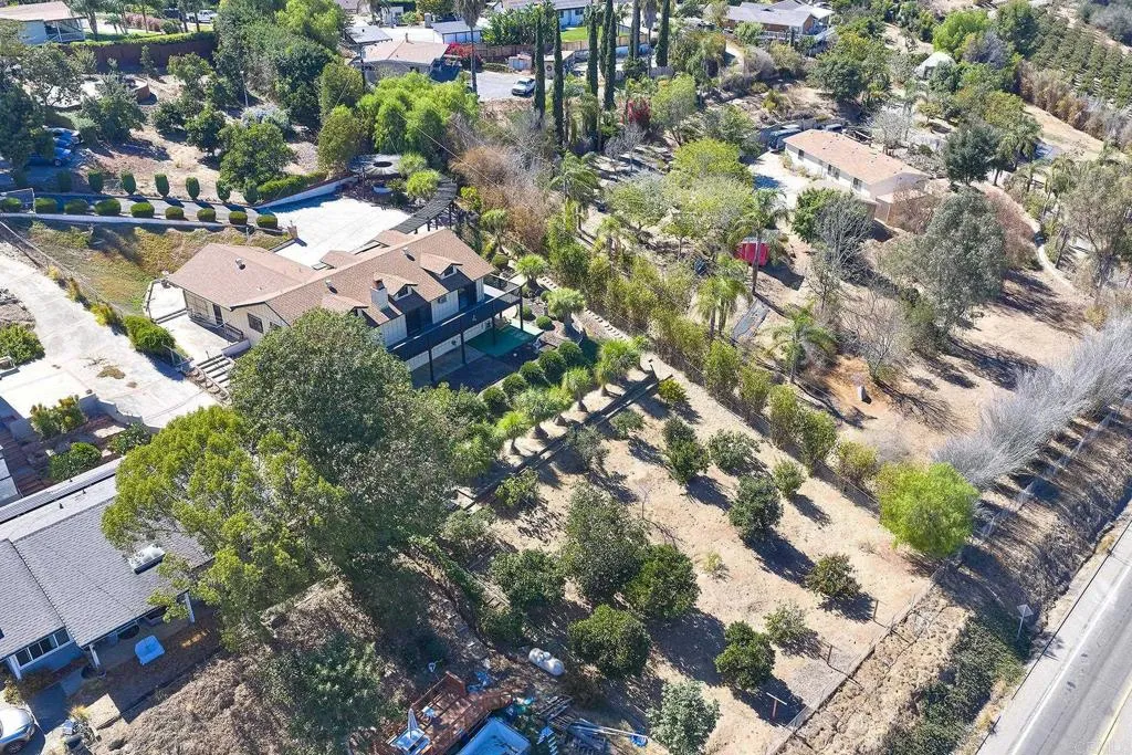 https://cdn.realtyfeed.com/cdn/127/307072101/0ad0905f5baaf7648043f01de14b1e59.webp
