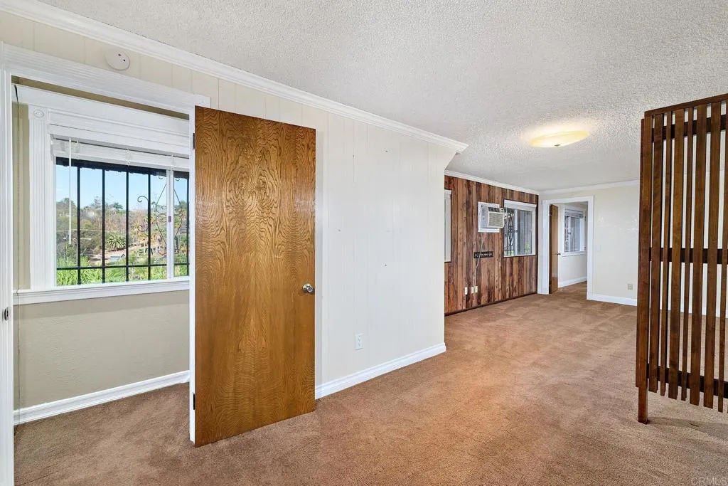 https://cdn.realtyfeed.com/cdn/127/307072101/146773b6098086079e23fd0aae555356.webp