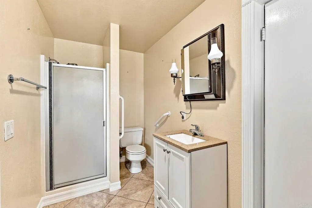 https://cdn.realtyfeed.com/cdn/127/307072101/242edd75efeb0901092aa5165fe50e2c.webp