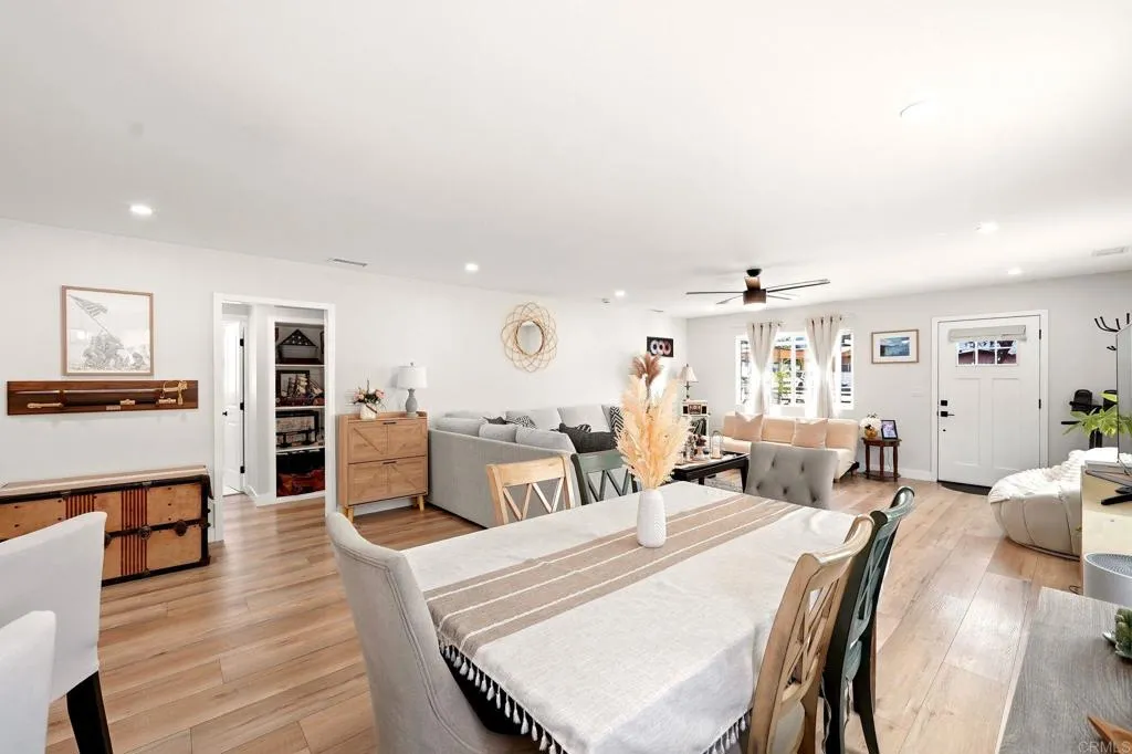 https://cdn.realtyfeed.com/cdn/127/307072106/159f30edf2655dde7614e30f0f9835ca.webp