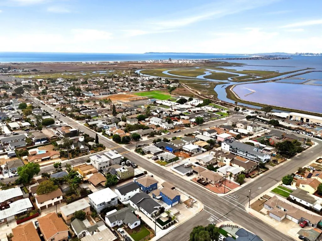 https://cdn.realtyfeed.com/cdn/127/307072106/1d06e24e0458c7c0eec107ae51a0a5cb.webp