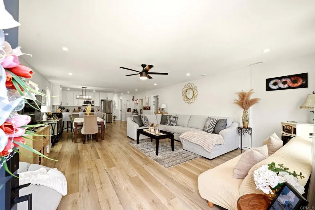 558 11th St, Imperial Beach, CA 91932 - Photo 2 of 41, Imperial Beach, CA