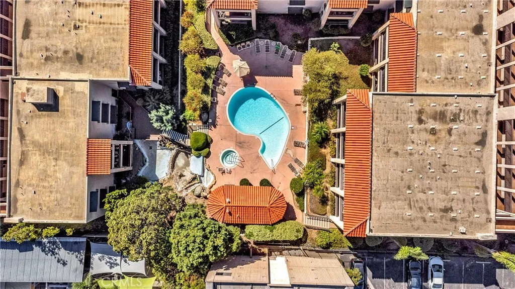 https://cdn.realtyfeed.com/cdn/127/307072222/321cfd3c47ee2d24b3e92d1ea176b8c2.webp