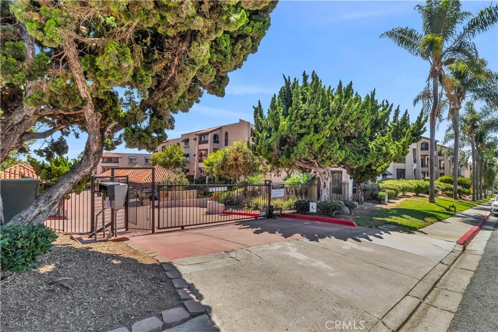 https://cdn.realtyfeed.com/cdn/127/307072222/5b08088c06004fc399938c844c1c83d8.webp