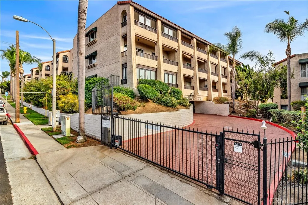 https://cdn.realtyfeed.com/cdn/127/307072222/b6022c0c3c403ae29f8b9c4bb818e286.webp