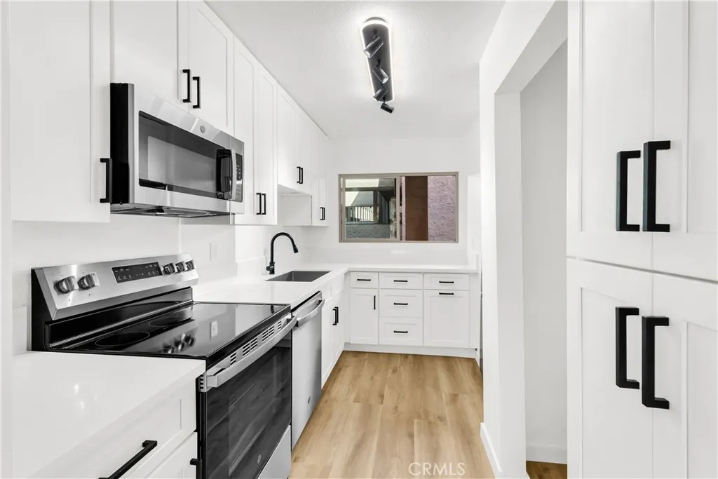 https://cdn.realtyfeed.com/cdn/127/307072222/d59626e49b6dac4e898583e9414914fd.webp