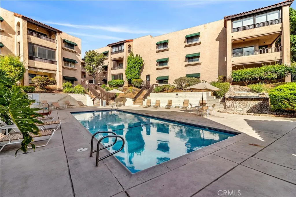 https://cdn.realtyfeed.com/cdn/127/307072222/e133946077777413bdf66623c8724aa4.webp