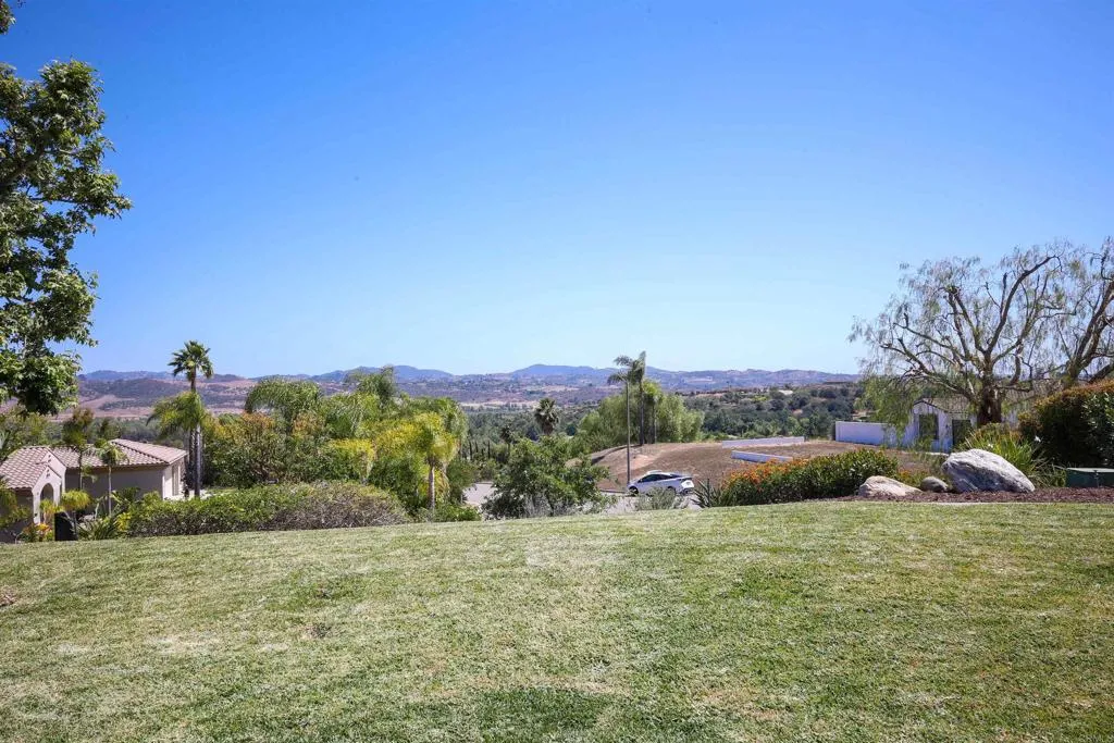3506 Lancewood Way, Fallbrook, CA 92028 - Photo 5 of 37, Fallbrook, CA