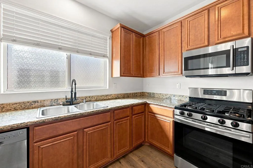 https://cdn.realtyfeed.com/cdn/127/307072224/4dcfcfc6cadd90290fbe7b64f36f4fe2.webp