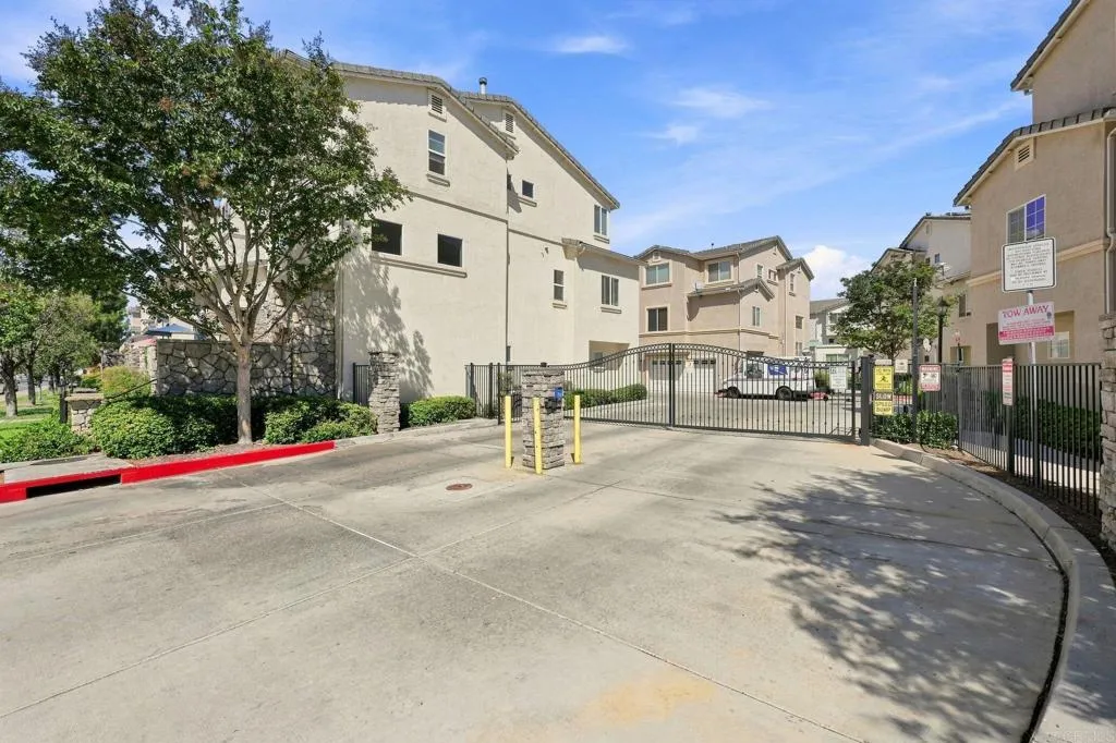 https://cdn.realtyfeed.com/cdn/127/307072224/983aca781309b1eedf85a8003aaf8ef8.webp