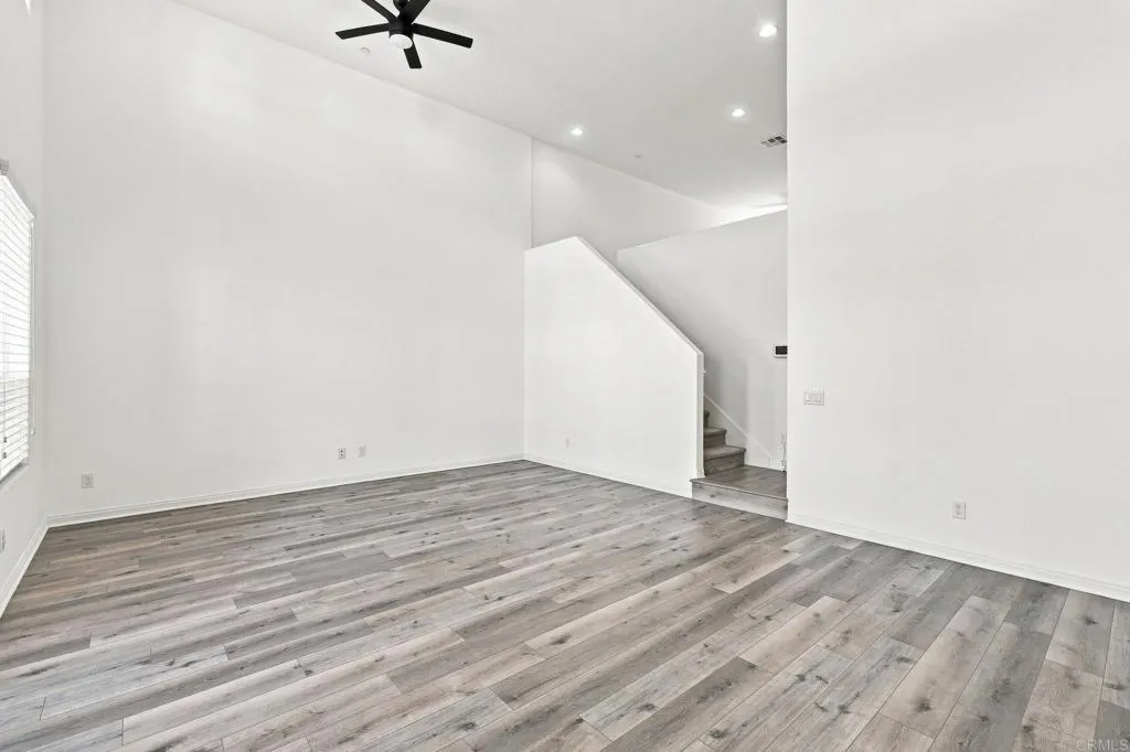 https://cdn.realtyfeed.com/cdn/127/307072224/c2dc4d972141711026bca2556cf2255e.webp