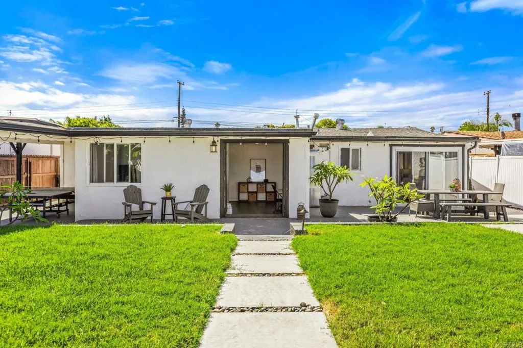 https://cdn.realtyfeed.com/cdn/127/307072228/37f05017d9fc99dbe985aee4778da663.webp