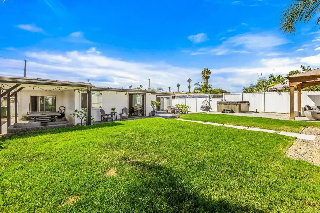 https://cdn.realtyfeed.com/cdn/127/307072228/63035c8d896c4fa7d54c58e2d26164b8.webp