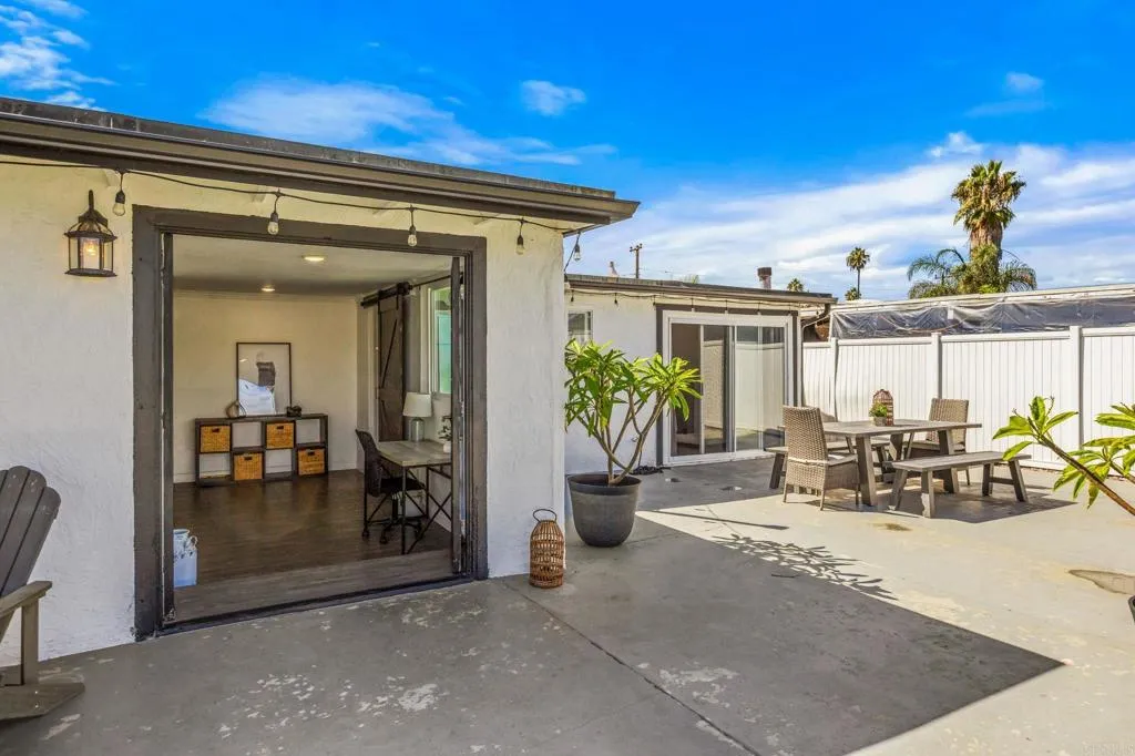 https://cdn.realtyfeed.com/cdn/127/307072228/7a089f018c82638c449cf4342505bd22.webp
