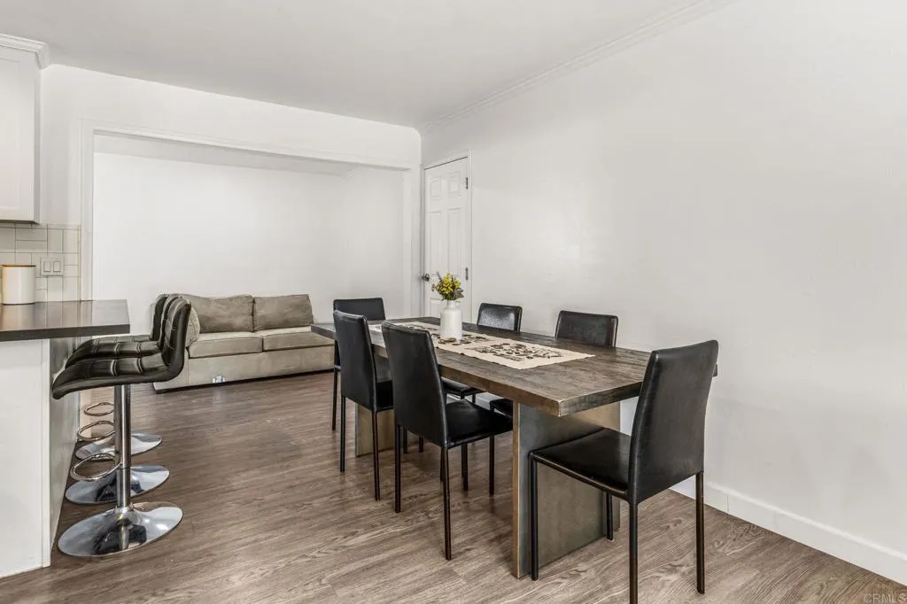 https://cdn.realtyfeed.com/cdn/127/307072228/904a74e1f807f9996ce2762806293d14.webp