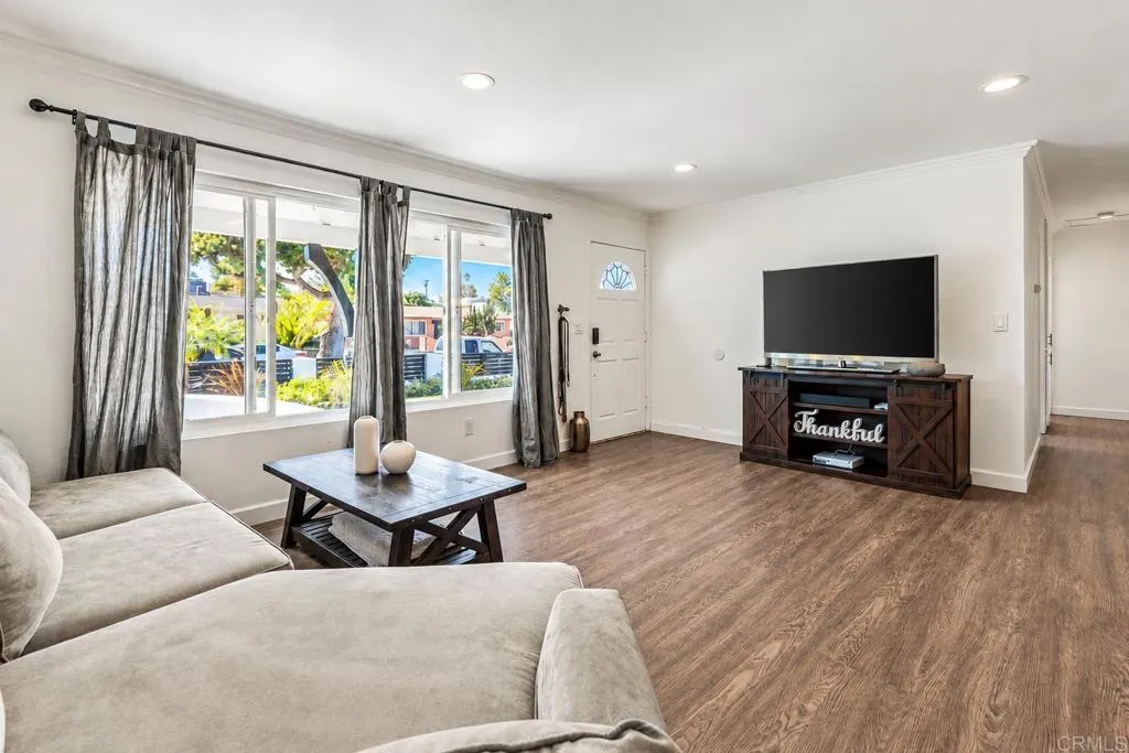 157 E Oneida Street, Chula Vista, CA 91911 - Photo 3 of 32, Chula Vista, CA